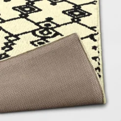 Easy Care Geometric Rug - Project 62™ 7 Easy Care Geometric Rug - Project 62™ -Project 62 GUEST 79603019 073d 48e5 859e e5960cd46c89