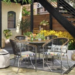 Woven Tapestry With Braid Outdoor Rug - Project 62™