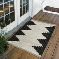 Mod Desert Outdoor Rug - Project 62™ 7 Mod Desert Outdoor Rug - Project 62™ -Project 62 GUEST dbeed075 50ca 4797 a49c 509df6af77fc